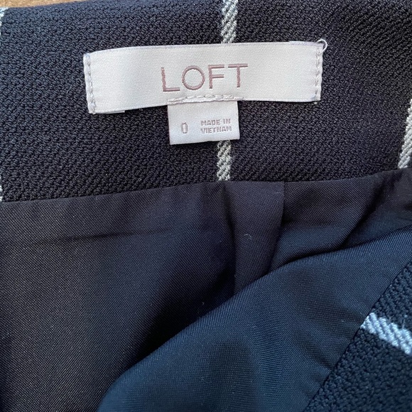 LOFT Black & White Checked Skirt w/ Pockets - Picture 3 of 5